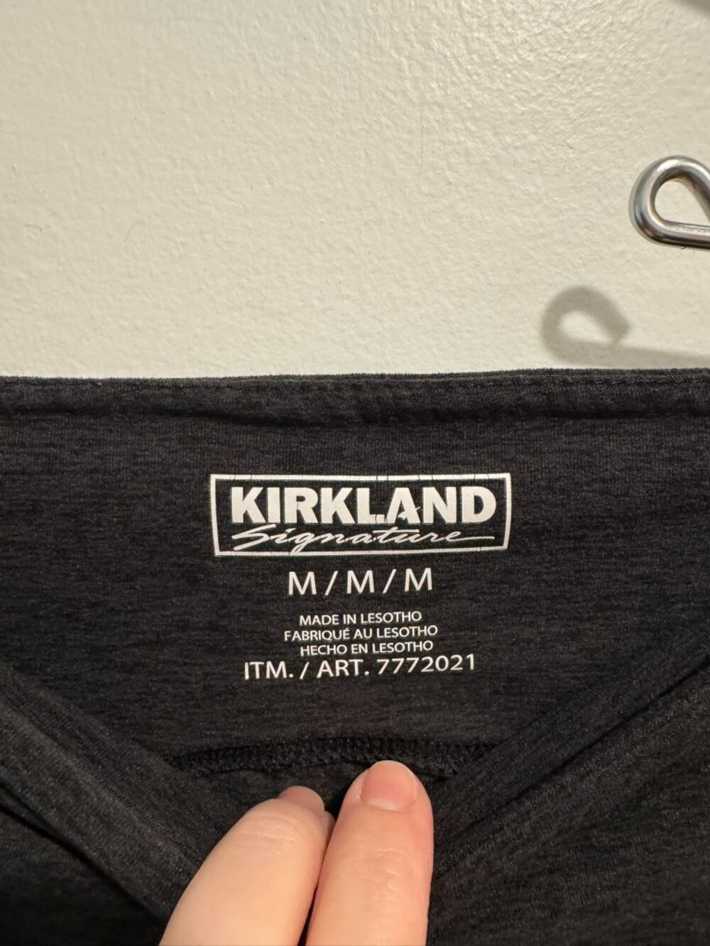 Kirkland - Women’s Biker Shorts - Picture 6 of 6